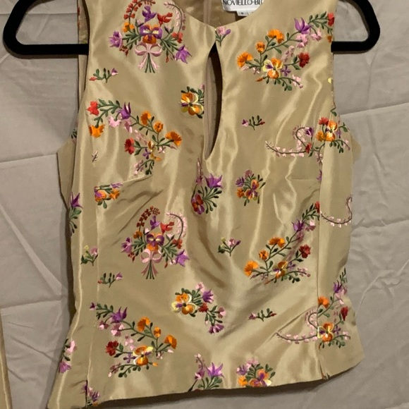 SOLD !! 
 Sz 6 embroidered noviello-bloom 100% silk skirts set - Picture 10 of 15